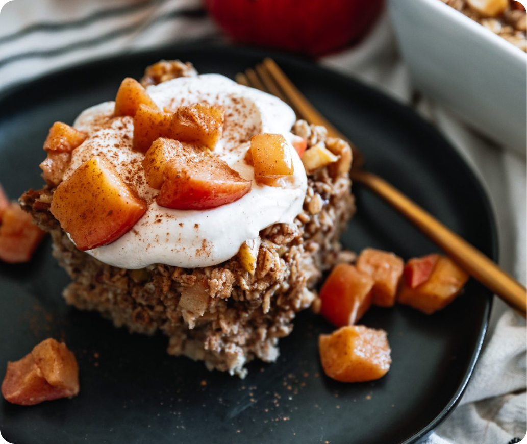 BAKED APPLE CINNAMON OATMEAL